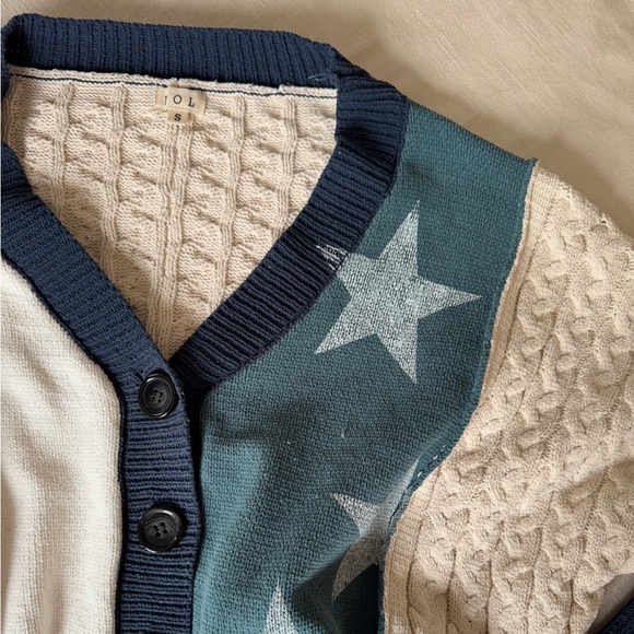 Chunky Star Cardigan Sweater - Picture 2 of 3